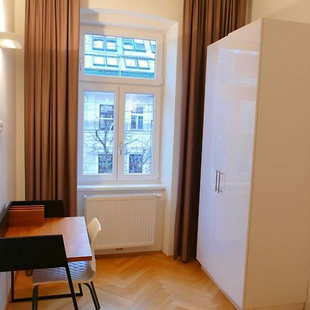 Ks70 Apartments Vienna Luaran gambar