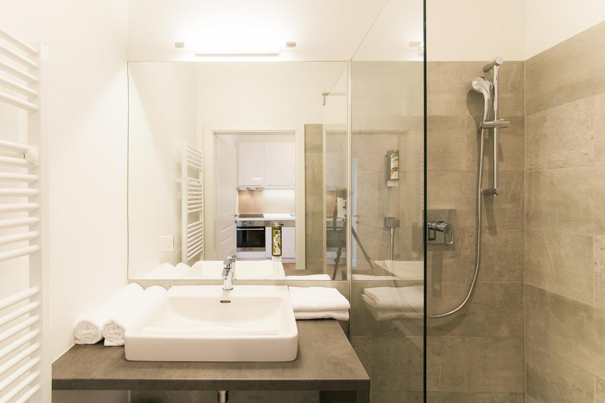 Ks70 Apartments Vienna Luaran gambar